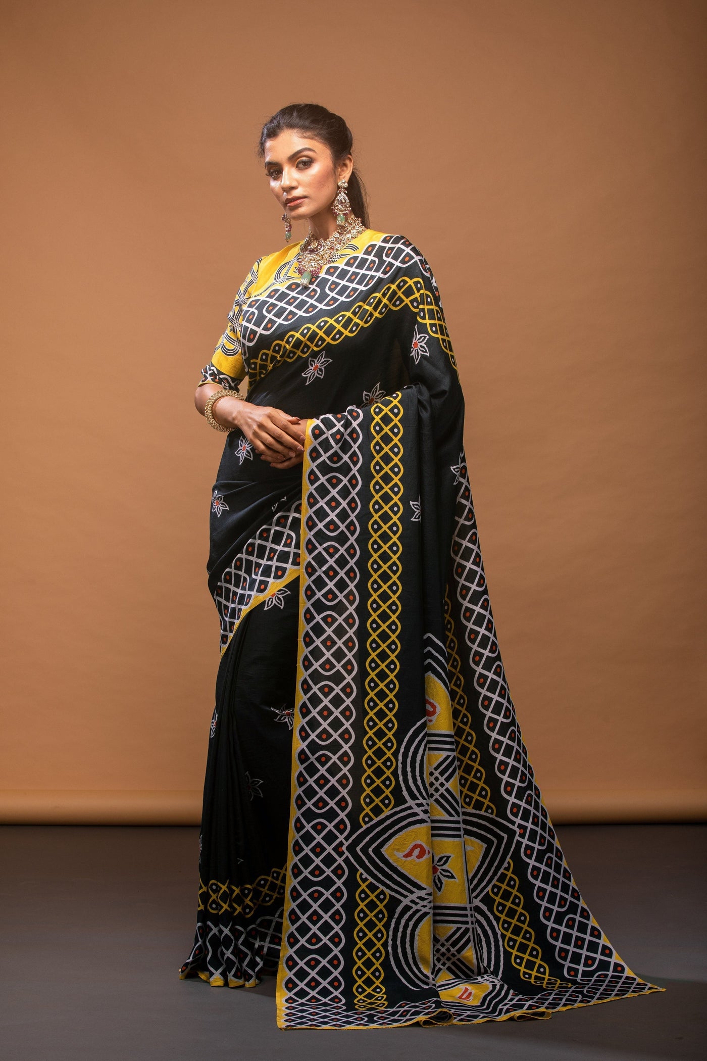 Black Kolam Beauty Satin Print Saree